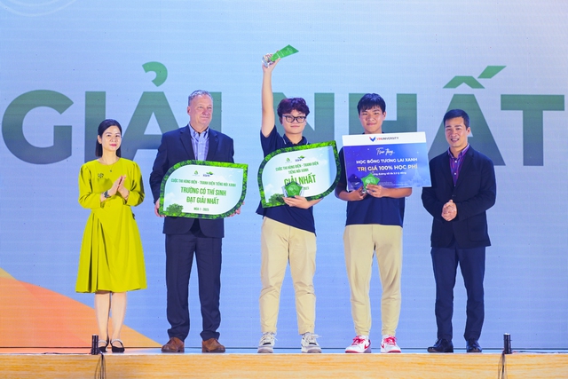 Gợi ý cho VinFast: Biến thứ bỏ đi thành vật liệu quan trọng, học sinh giành giải thưởng hơn 3 tỷ đồng- Ảnh 3. Gợi ý cho VinFast: Biến thứ bỏ đi thành vật liệu quan trọng, học sinh giành giải thưởng hơn 3 tỷ đồng- Ảnh 3.