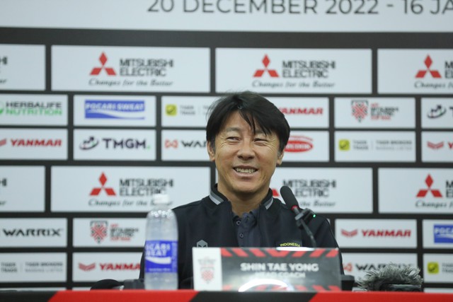 Giải U23 châu Á: U23 Việt Nam khởi đầu suôn sẻ, U23 Indonesia gây sốc trước Giải U23 châu Á: U23 Việt Nam khởi đầu suôn sẻ, U23 Indonesia gây sốc trước