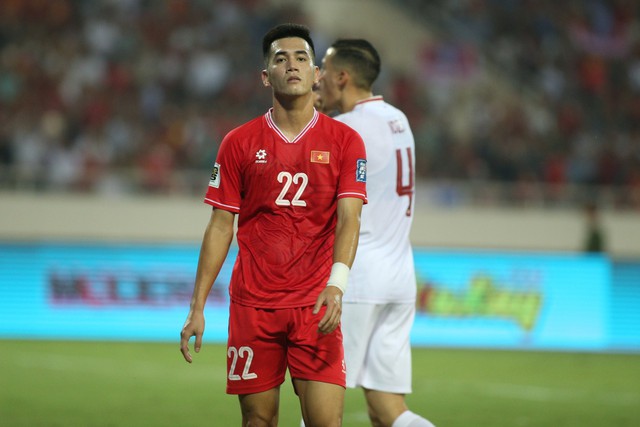 "ĐT Việt Nam thất bại vì cầu thủ không theo ý đồ của HLV Troussier"- Ảnh 2.