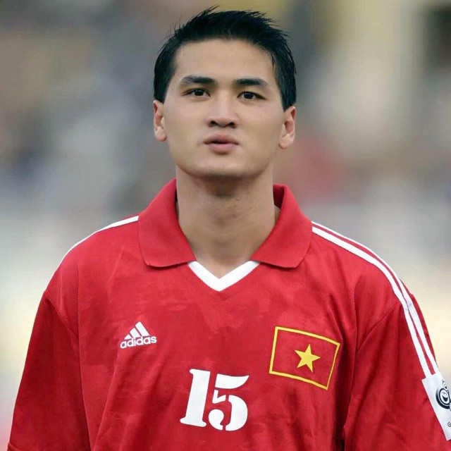 "ĐT Việt Nam thất bại vì cầu thủ không theo ý đồ của HLV Troussier"- Ảnh 5. "ĐT Việt Nam thất bại vì cầu thủ không theo ý đồ của HLV Troussier"- Ảnh 5.