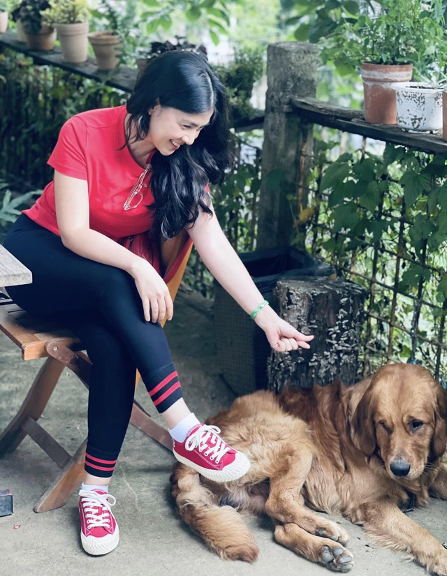 Diễn viên Kim Thư sau khi ly hôn Phước Sang: Từ bỏ showbiz, tuổi U50 vẫn trẻ đẹp, cuộc sống ra sao?- Ảnh 4. Diễn viên Kim Thư sau khi ly hôn Phước Sang: Từ bỏ showbiz, tuổi U50 vẫn trẻ đẹp, cuộc sống ra sao?- Ảnh 4.