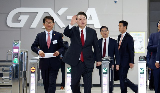 Hàn Quốc chi gần 100 tỷ USD xây tàu điện ngầm cao tốc để tránh nguy cơ... “tuyệt tự giống nòi”- Ảnh 1. Hàn Quốc chi gần 100 tỷ USD xây tàu điện ngầm cao tốc để tránh nguy cơ... “tuyệt tự giống nòi”- Ảnh 1.