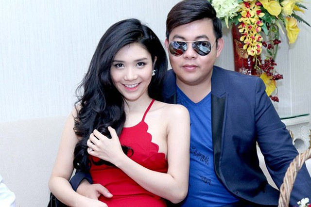 Quang Lê bất ngờ đăng status tag hẳn tên người yêu cũ là 1 nữ diễn viên, còn hỏi 