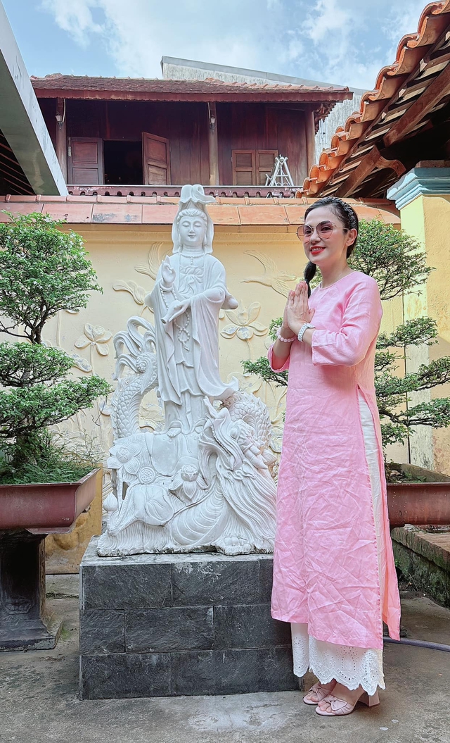 Nữ diễn viên Việt rời showbiz về sống trong nhà vườn 3.000m2, 52 tuổi không kết hôn, một lòng hướng Phật- Ảnh 10. Nữ diễn viên Việt rời showbiz về sống trong nhà vườn 3.000m2, 52 tuổi không kết hôn, một lòng hướng Phật- Ảnh 10.