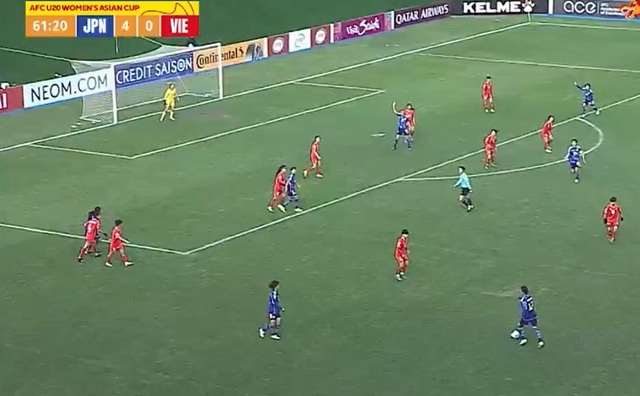 U20 nữ Việt Nam 0-10 U20 nữ Nhật Bản: Khởi đầu gian nan của đoàn quân áo đỏ- Ảnh 1. U20 nữ Việt Nam 0-10 U20 nữ Nhật Bản: Khởi đầu gian nan của đoàn quân áo đỏ- Ảnh 1.