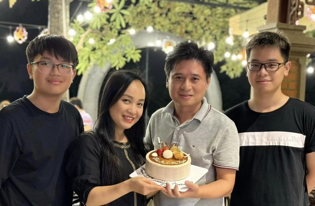 2 nữ lãnh đạo nhà hát xinh đẹp, tài năng, vừa được phong NSND ở tuổi 48 là ai?- Ảnh 4. 2 nữ lãnh đạo nhà hát xinh đẹp, tài năng, vừa được phong NSND ở tuổi 48 là ai?- Ảnh 4.