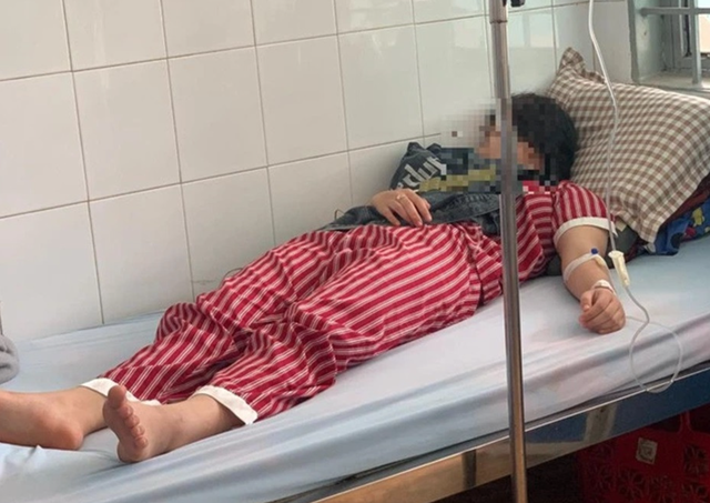Nữ sinh lớp 12 ở Bình Phước bị bạn đánh tổn thương nội sọ- Ảnh 1. Nữ sinh lớp 12 ở Bình Phước bị bạn đánh tổn thương nội sọ- Ảnh 1.
