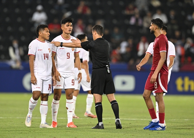 Giải U23 châu Á: U23 Việt Nam có thành tích tốt nhất Đông Nam Á; U23 Indonesia đối diện nguy cơ bị loại- Ảnh 4. Giải U23 châu Á: U23 Việt Nam có thành tích tốt nhất Đông Nam Á; U23 Indonesia đối diện nguy cơ bị loại- Ảnh 4.