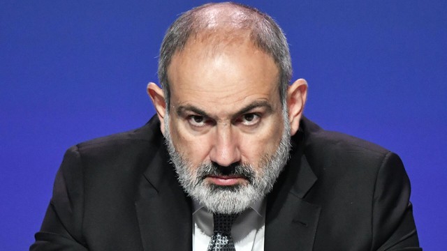 Ông Putin lệnh rút quân, Nga trải qua thời khắc lịch sử: Armenia sôi sục, khối 27 nước tức thời phản ứng- Ảnh 2. Ông Putin lệnh rút quân, Nga trải qua thời khắc lịch sử: Armenia sôi sục, khối 27 nước tức thời phản ứng- Ảnh 2.