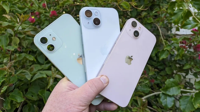 10 năm trước, chúng ta từng chê chiếc iPhone này là tệ nhất lịch sử: Giờ nhìn lại mới thấy sai lầm?- Ảnh 2. 10 năm trước, chúng ta từng chê chiếc iPhone này là tệ nhất lịch sử: Giờ nhìn lại mới thấy sai lầm?- Ảnh 2.