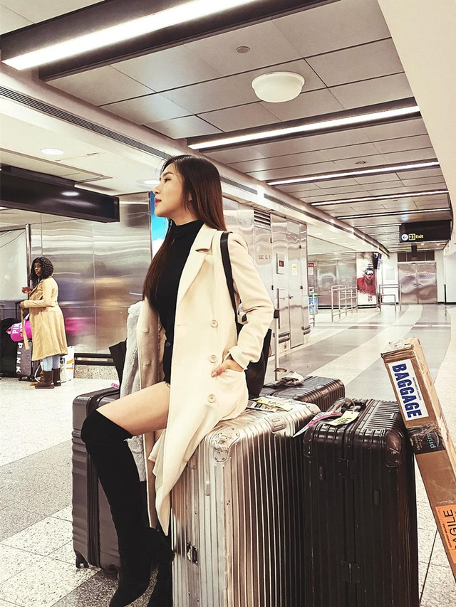 Sau 5 năm sang Mỹ và bị đồn sinh con, cuộc sống của Hương Tràm hiện tại ra sao?- Ảnh 1. Sau 5 năm sang Mỹ và bị đồn sinh con, cuộc sống của Hương Tràm hiện tại ra sao?- Ảnh 1.