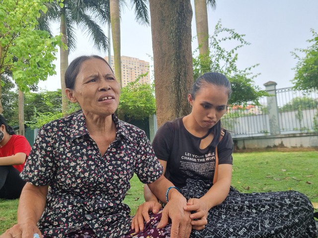 Mẹ già bị ung thư canh cánh nỗi lo vì con gái khuyết tật và hai cháu ngoại nhỏ dại- Ảnh 6. Mẹ già bị ung thư canh cánh nỗi lo vì con gái khuyết tật và hai cháu ngoại nhỏ dại- Ảnh 6.