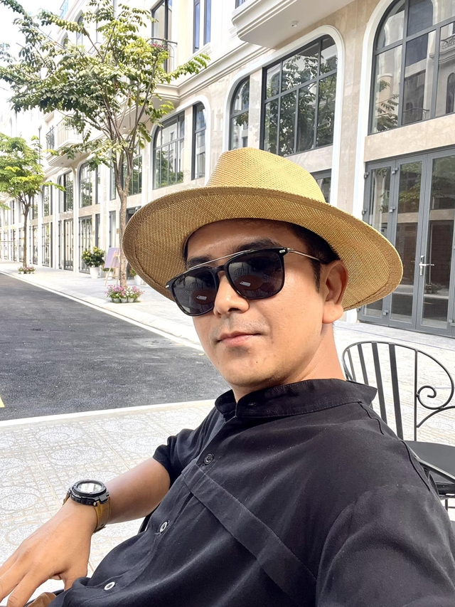 Đổi đời nhờ bất động sản, có bạn gái mới bí ẩn, cuộc sống của Đổi đời nhờ bất động sản, có bạn gái mới bí ẩn, cuộc sống của