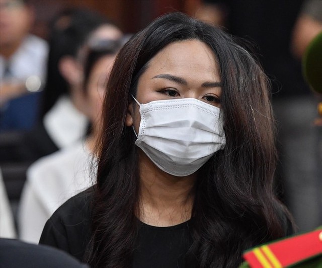 Bị đề nghị đến 10 năm tù, con gái ông Trần Quí Thanh sợ cha mẹ Bị đề nghị đến 10 năm tù, con gái ông Trần Quí Thanh sợ cha mẹ