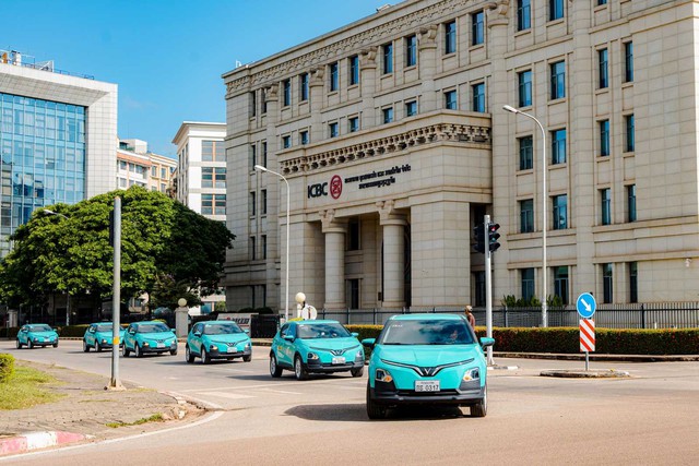 Xanh SM lớn nhanh như thổi- Ảnh 4. Xanh SM lớn nhanh như thổi- Ảnh 4.