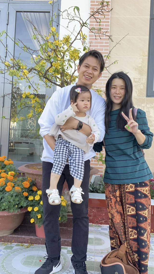 Anh công nhân lặn lội đưa vợ Nhật về Việt Nam sinh con, vào viện ai cũng tò mò hỏi một câu- Ảnh 3. Anh công nhân lặn lội đưa vợ Nhật về Việt Nam sinh con, vào viện ai cũng tò mò hỏi một câu- Ảnh 3.