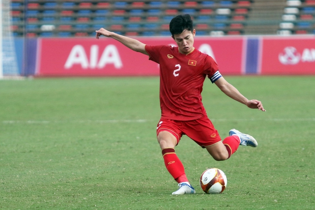 Trò cưng HLV Troussier bất ngờ chấn thương, U23 Việt Nam mất người ngay trước VCK U23 châu Á- Ảnh 1. Trò cưng HLV Troussier bất ngờ chấn thương, U23 Việt Nam mất người ngay trước VCK U23 châu Á- Ảnh 1.