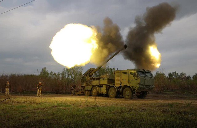 Nga tập kết 4 vạn quân, bất ngờ tấn công xuyên biên giới: Ukraine thất thủ liên hoàn, 1.775 người sơ tán- Ảnh 3. Nga tập kết 4 vạn quân, bất ngờ tấn công xuyên biên giới: Ukraine thất thủ liên hoàn, 1.775 người sơ tán- Ảnh 3.