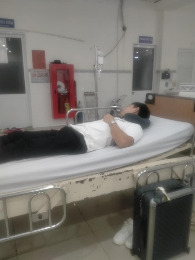 Ca sĩ Quách Thành Danh vào viện cấp cứu - Ảnh 1. Ca sĩ Quách Thành Danh vào viện cấp cứu - Ảnh 1.