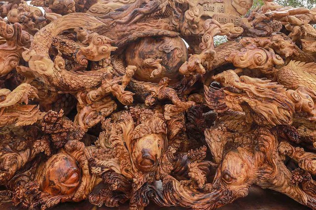 Bí ẩn gốc me tây giá 24 tỷ đồng, chủ nhân dành gần 2 năm tạo hình cửu long canh ngọc- Ảnh 9. Bí ẩn gốc me tây giá 24 tỷ đồng, chủ nhân dành gần 2 năm tạo hình cửu long canh ngọc- Ảnh 9.