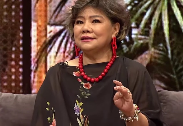 NSND Thanh Hoa tiết lộ về Làng lúa làng hoa: Ngã ngửa khi gặp nhạc sĩ vì không đẹp trai như bà nghĩ- Ảnh 1. NSND Thanh Hoa tiết lộ về Làng lúa làng hoa: Ngã ngửa khi gặp nhạc sĩ vì không đẹp trai như bà nghĩ- Ảnh 1.