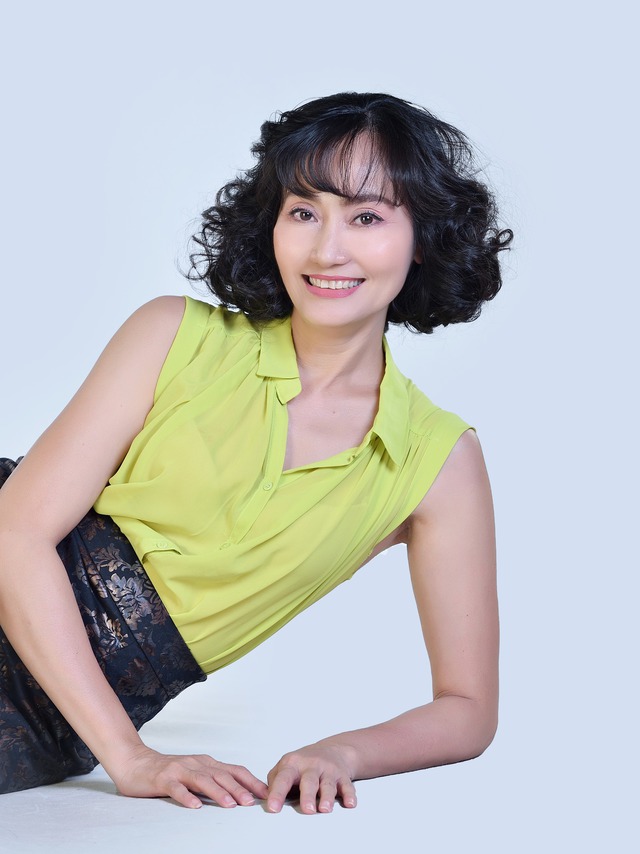 NSƯT Hạnh Thúy: "Nếu hạn chế ô nhiễm môi trường, Việt Nam là một đất nước tuyệt vời để sống" - Ảnh 1. NSƯT Hạnh Thúy: "Nếu hạn chế ô nhiễm môi trường, Việt Nam là một đất nước tuyệt vời để sống" - Ảnh 1.