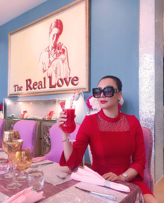 Nữ ca sĩ được gọi là phú bà Vbiz: Một tháng tôi mất 3 triệu tiền ăn, ai nuôi tôi cũng được- Ảnh 3.