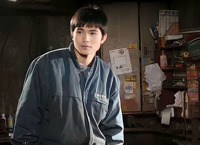 Cuộc đời của nam diễn viên Việt giấu vợ suốt 10 năm không ai biết- Ảnh 1. Cuộc đời của nam diễn viên Việt giấu vợ suốt 10 năm không ai biết- Ảnh 1.