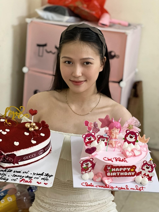 Hoa khôi bóng chuyền 22 tuổi: Chân dài miên man, gương mặt giống Hương Tràm- Ảnh 4. Hoa khôi bóng chuyền 22 tuổi: Chân dài miên man, gương mặt giống Hương Tràm- Ảnh 4.