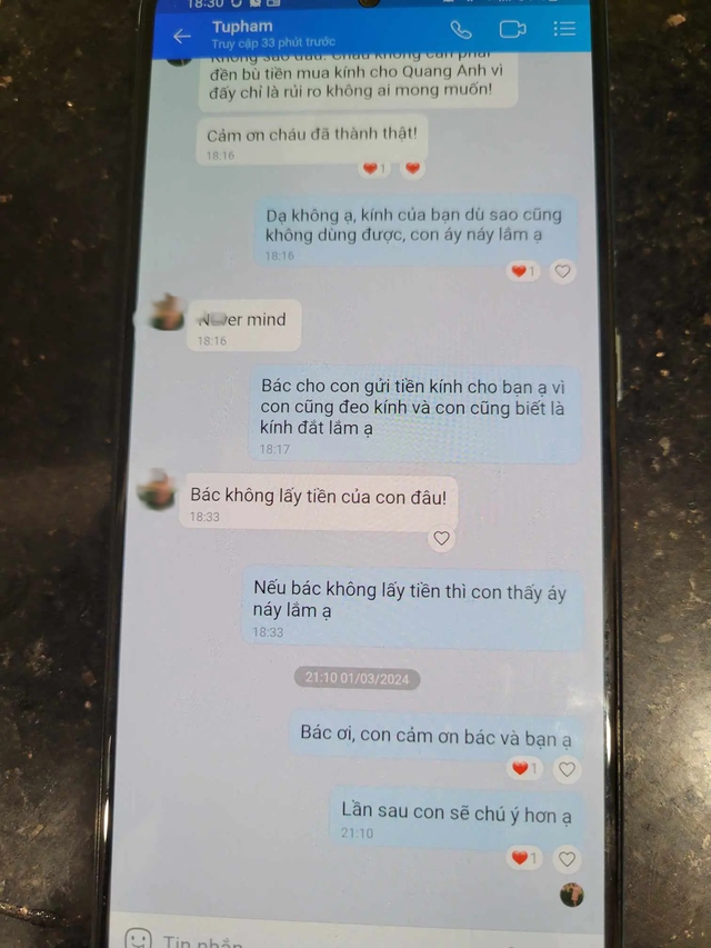 Đọc tin nhắn con trai gửi phụ huynh của bạn, bà mẹ Hà Nội xúc động, "thầm cảm ơn" đối phương- Ảnh 2. Đọc tin nhắn con trai gửi phụ huynh của bạn, bà mẹ Hà Nội xúc động, "thầm cảm ơn" đối phương- Ảnh 2.