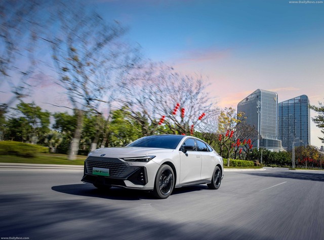 Chỉ 400 triệu, Chỉ 400 triệu,