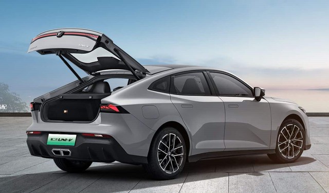 Chỉ 400 triệu, Chỉ 400 triệu,