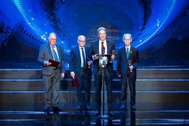 Nhiều chuyên gia thuộc Top 2% hàng đầu thế giới đề cử nghiên cứu cho giải thưởng của ông Phạm Nhật Vượng- Ảnh 1. Nhiều chuyên gia thuộc Top 2% hàng đầu thế giới đề cử nghiên cứu cho giải thưởng của ông Phạm Nhật Vượng- Ảnh 1.