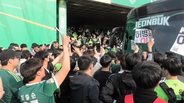 HLV Mai Đức Chung: 