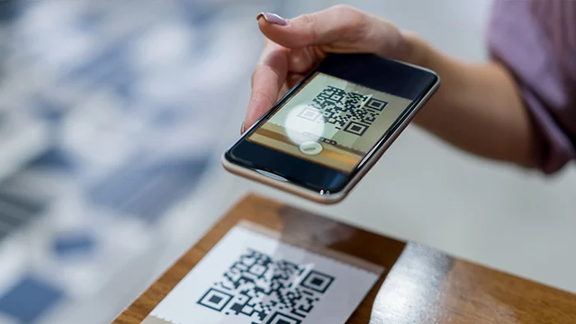 Vì sao mã QR toàn hình vẽ "vô tri, nhằng nhịt" lại có thể chuyển khoản được tiền?- Ảnh 1. Vì sao mã QR toàn hình vẽ "vô tri, nhằng nhịt" lại có thể chuyển khoản được tiền?- Ảnh 1.