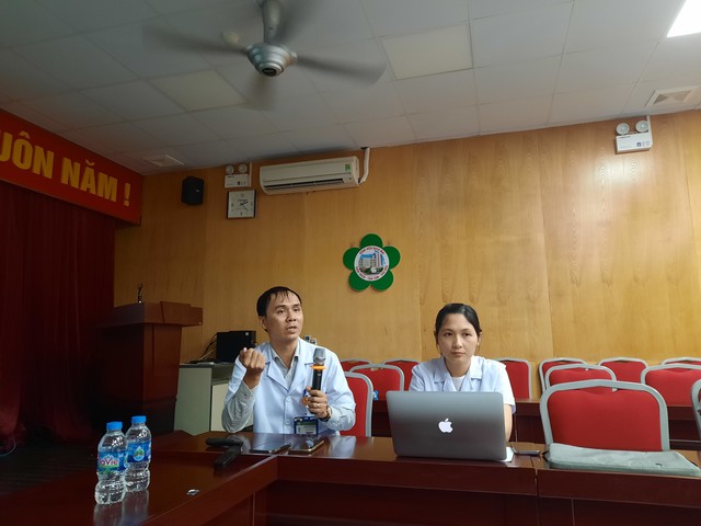 Tỏ tình nhưng bị từ chối, nữ sinh ăn uống vô độ phải nhập viện tâm thần- Ảnh 1. Tỏ tình nhưng bị từ chối, nữ sinh ăn uống vô độ phải nhập viện tâm thần- Ảnh 1.