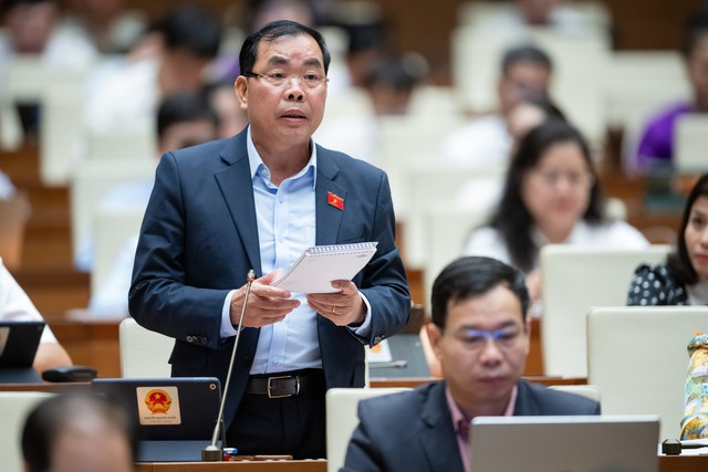 Đâu là lý do khiến UBTV Quốc hội đề nghị cấm tuyệt đối nồng độ cồn khi lái xe?- Ảnh 2. Đâu là lý do khiến UBTV Quốc hội đề nghị cấm tuyệt đối nồng độ cồn khi lái xe?- Ảnh 2.