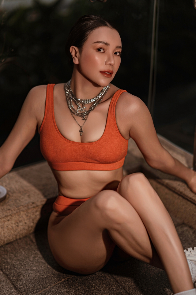 Mỹ nhân Việt từng trắng tay vì bị lừa 30 tỷ, giờ là mẹ đơn thân, tuổi U35 ngày càng đẹp nóng bỏng- Ảnh 2. Mỹ nhân Việt từng trắng tay vì bị lừa 30 tỷ, giờ là mẹ đơn thân, tuổi U35 ngày càng đẹp nóng bỏng- Ảnh 2.