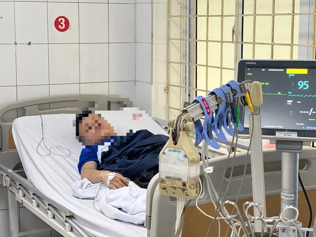 Nạn nhân trong vụ cháy ở Trung Kính kể lại quyết định sinh tử giúp thoát chết trong gang tấc- Ảnh 1. Nạn nhân trong vụ cháy ở Trung Kính kể lại quyết định sinh tử giúp thoát chết trong gang tấc- Ảnh 1.