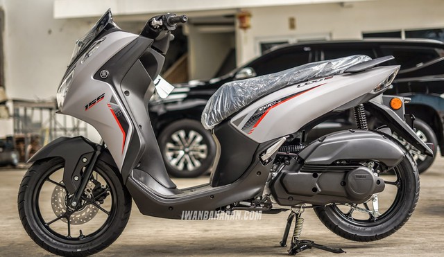 Đây là xe ga Yamaha bán ra tuần sau: Người Thái thiết kế, kết nối được điện thoại, giá bán gây hồi hộp- Ảnh 4. Đây là xe ga Yamaha bán ra tuần sau: Người Thái thiết kế, kết nối được điện thoại, giá bán gây hồi hộp- Ảnh 4.