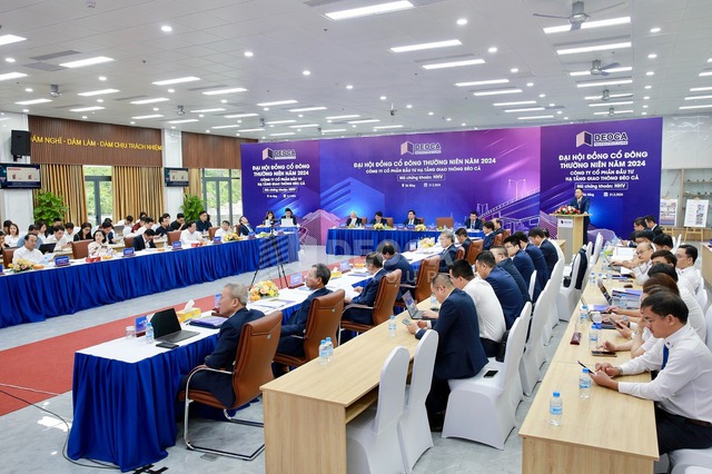 "Vua hầm" VN vừa phải bác bỏ tin đồn phá sản bất ngờ báo lãi 40 tỷ/tháng, dự tính đầu tư 400km cao tốc- Ảnh 3. "Vua hầm" VN vừa phải bác bỏ tin đồn phá sản bất ngờ báo lãi 40 tỷ/tháng, dự tính đầu tư 400km cao tốc- Ảnh 3.