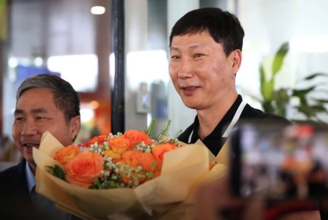 Báo Indonesia ngỡ ngàng với “chỉ tiêu lạ” mà VFF giao cho HLV Kim Sang-sik- Ảnh 1.