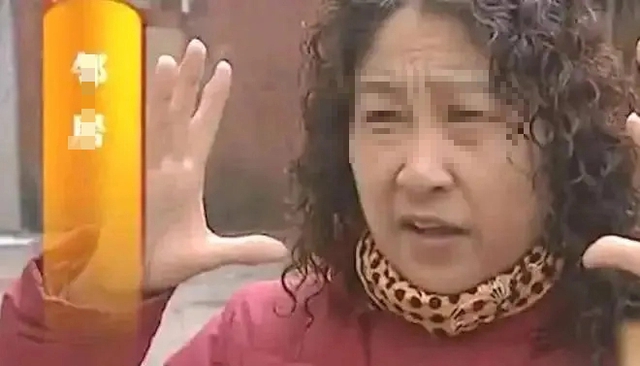 Người phụ nữ bị đồn "giấu sát nhân ở nhà" vì có hành động lạ suốt 20 năm: Sự thật khiến ai cũng cảm phục- Ảnh 1. Người phụ nữ bị đồn "giấu sát nhân ở nhà" vì có hành động lạ suốt 20 năm: Sự thật khiến ai cũng cảm phục- Ảnh 1.