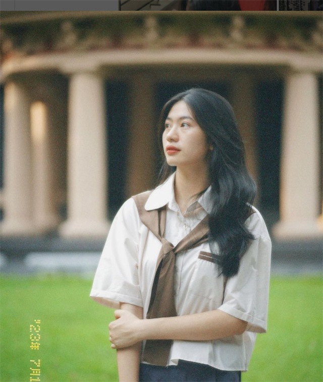 Bất ngờ danh tính cô gái khả ái dẫn đầu Khối nữ Cảnh sát đặc nhiệm trong lễ diễu binh, diễu hành sáng nay- Ảnh 4. Bất ngờ danh tính cô gái khả ái dẫn đầu Khối nữ Cảnh sát đặc nhiệm trong lễ diễu binh, diễu hành sáng nay- Ảnh 4.