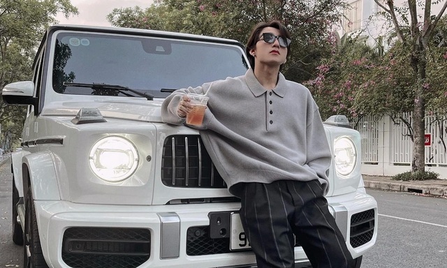 Sơn Tùng M-TP bán siêu xe Mercedes-AMG G63: Mỗi năm Sơn Tùng M-TP bán siêu xe Mercedes-AMG G63: Mỗi năm