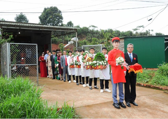Mê cô gái bị liệt tứ chi, kỹ sư Trung Quốc bỏ việc nghìn đô, đóng cửa nhà riêng sang Việt Nam ở rể- Ảnh 4.