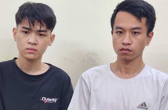 Thấy cô gái trẻ đi trên cầu, 2 nam thanh niên làm điều phạm pháp- Ảnh 1. Thấy cô gái trẻ đi trên cầu, 2 nam thanh niên làm điều phạm pháp- Ảnh 1.