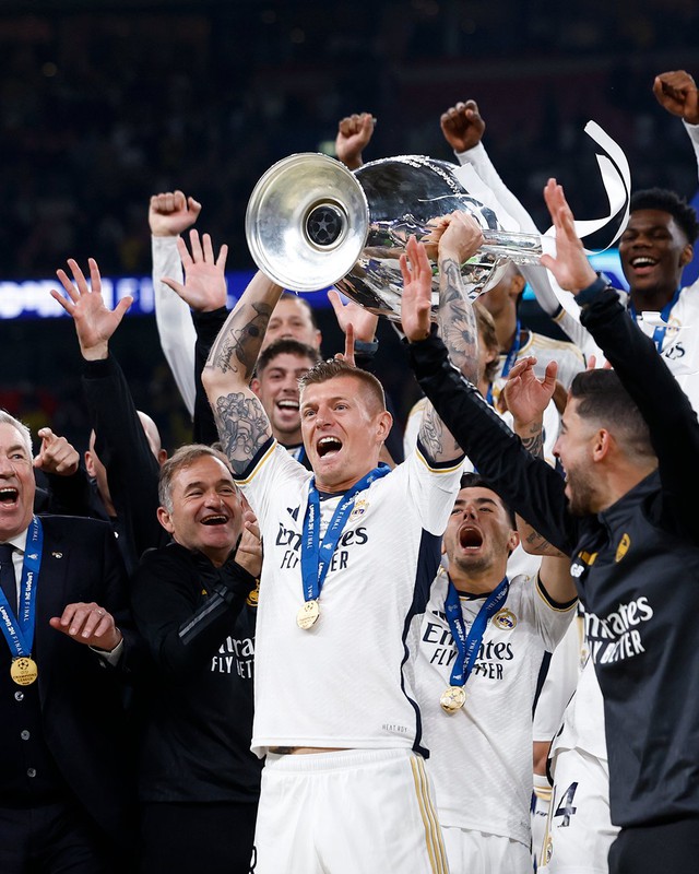 "Chân mệnh thiên tử", Real Madrid đánh bại Dortmund bằng đòn hiểm để vô địch Champions League- Ảnh 5. "Chân mệnh thiên tử", Real Madrid đánh bại Dortmund bằng đòn hiểm để vô địch Champions League- Ảnh 5.