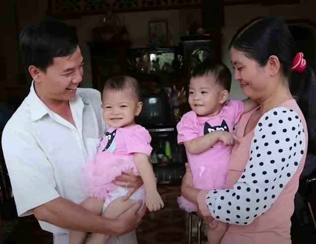 Ngôi làng ở Đồng Nai đi vài bước chân lại có cặp sinh đôi, nghi do một thứ, du khách khắp nơi đổ về xin- Ảnh 5. Ngôi làng ở Đồng Nai đi vài bước chân lại có cặp sinh đôi, nghi do một thứ, du khách khắp nơi đổ về xin- Ảnh 5.