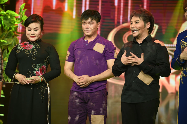 Phản ứng của nam nghệ sĩ Việt nổi tiếng khi bị đồn nghiện ngập, mẹ trói vào cầu thang- Ảnh 3. Phản ứng của nam nghệ sĩ Việt nổi tiếng khi bị đồn nghiện ngập, mẹ trói vào cầu thang- Ảnh 3.